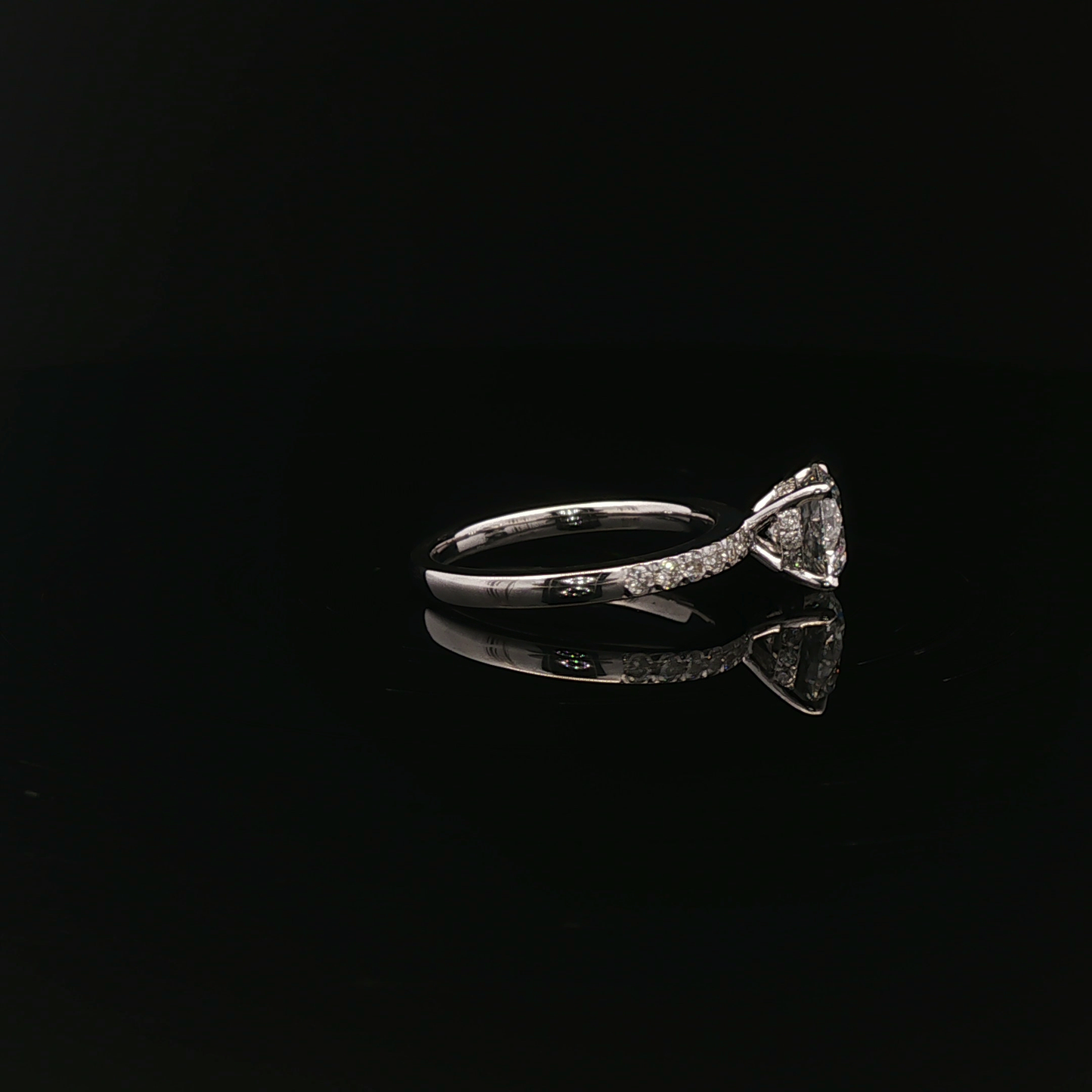 IGI Rd 1.51ct D VVS2 - 10,500$ HKD