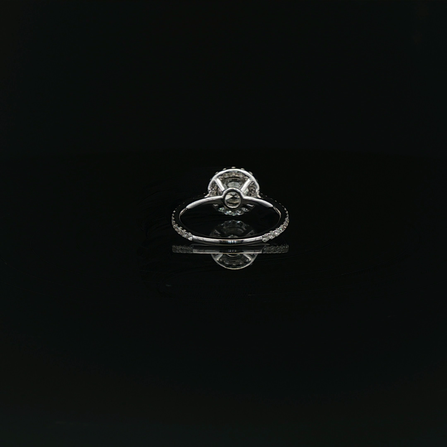 IGI 1.2ct Round halo ring 18kw
