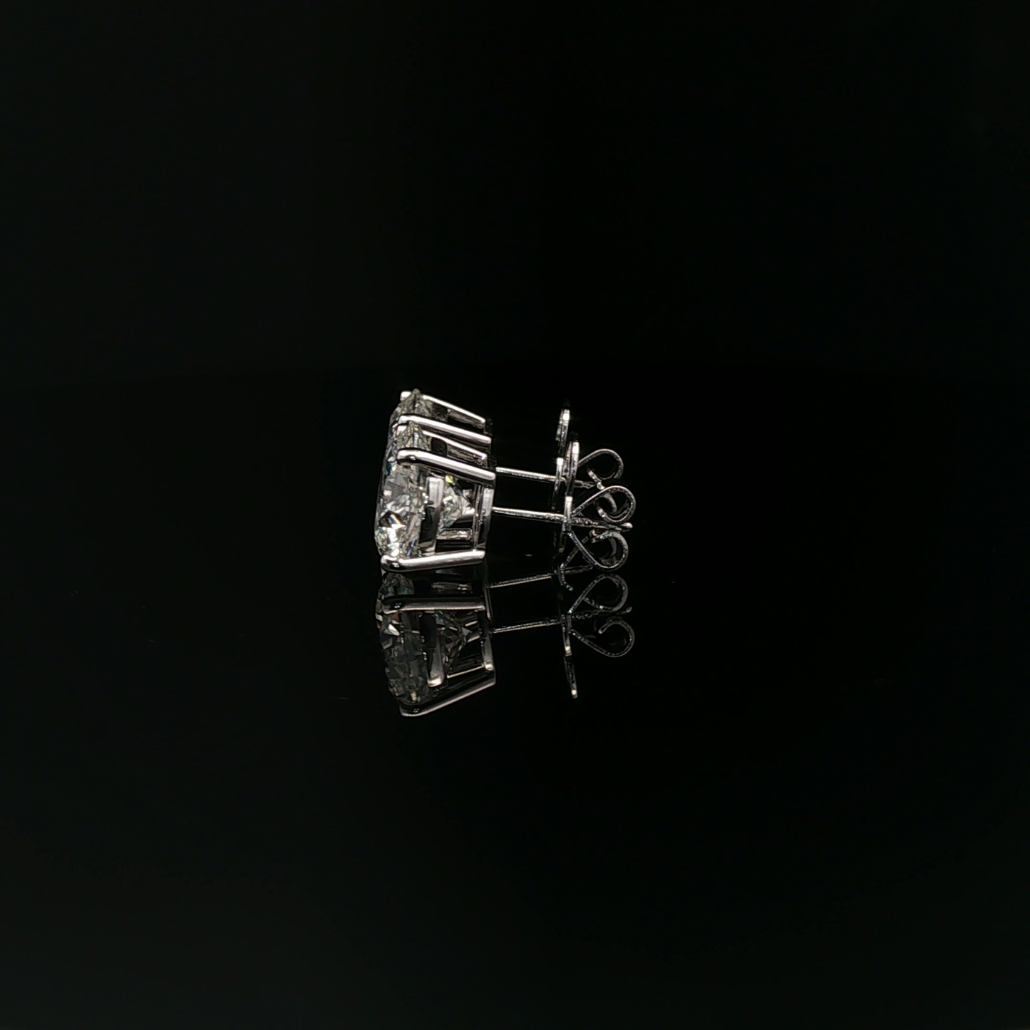 IGI RD 5.07ct+5.08ct E VVS2 18k Earring Studs