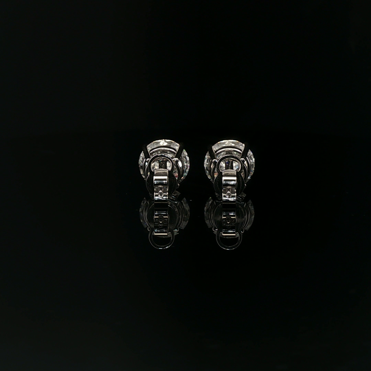 IGI RD 5.07ct+5.08ct E VVS2 18k Earring Studs