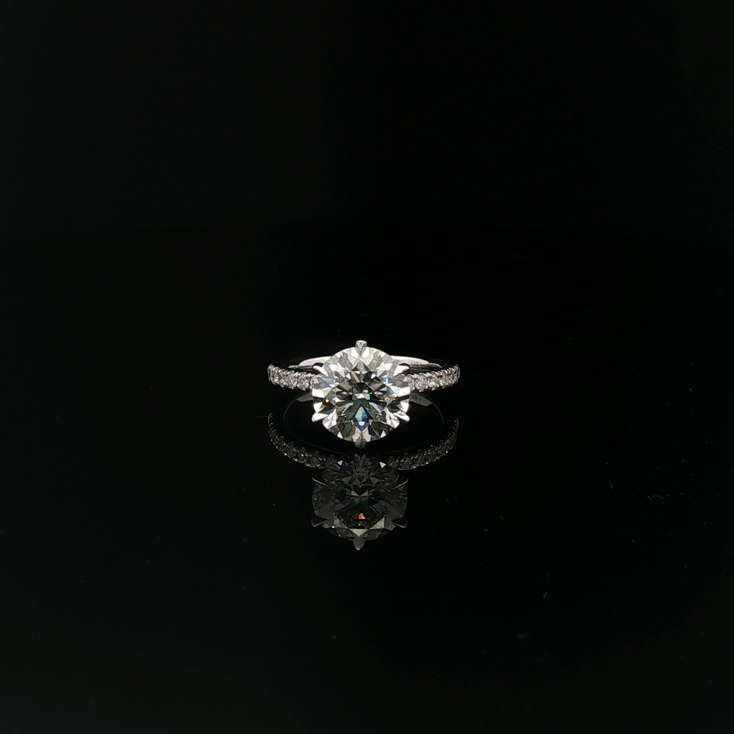 IGI Round 2.86ct D VVS2 18kw