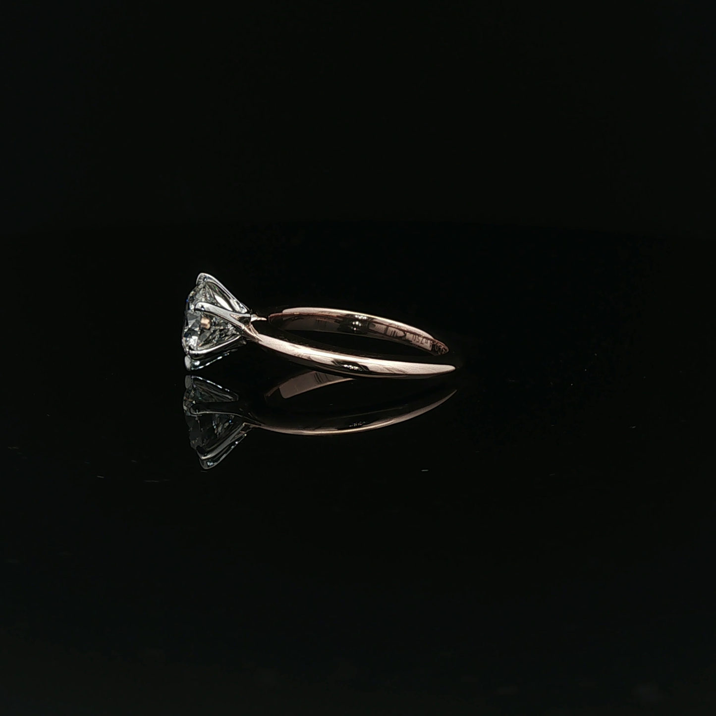 IGI RD2.00ct D VVS2 18kW/R