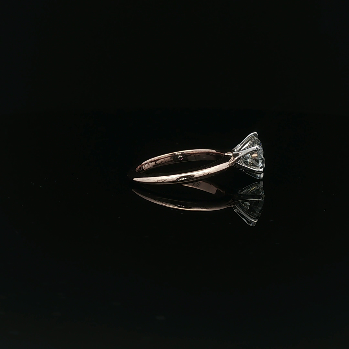 IGI RD2.00ct D VVS2 18kW/R