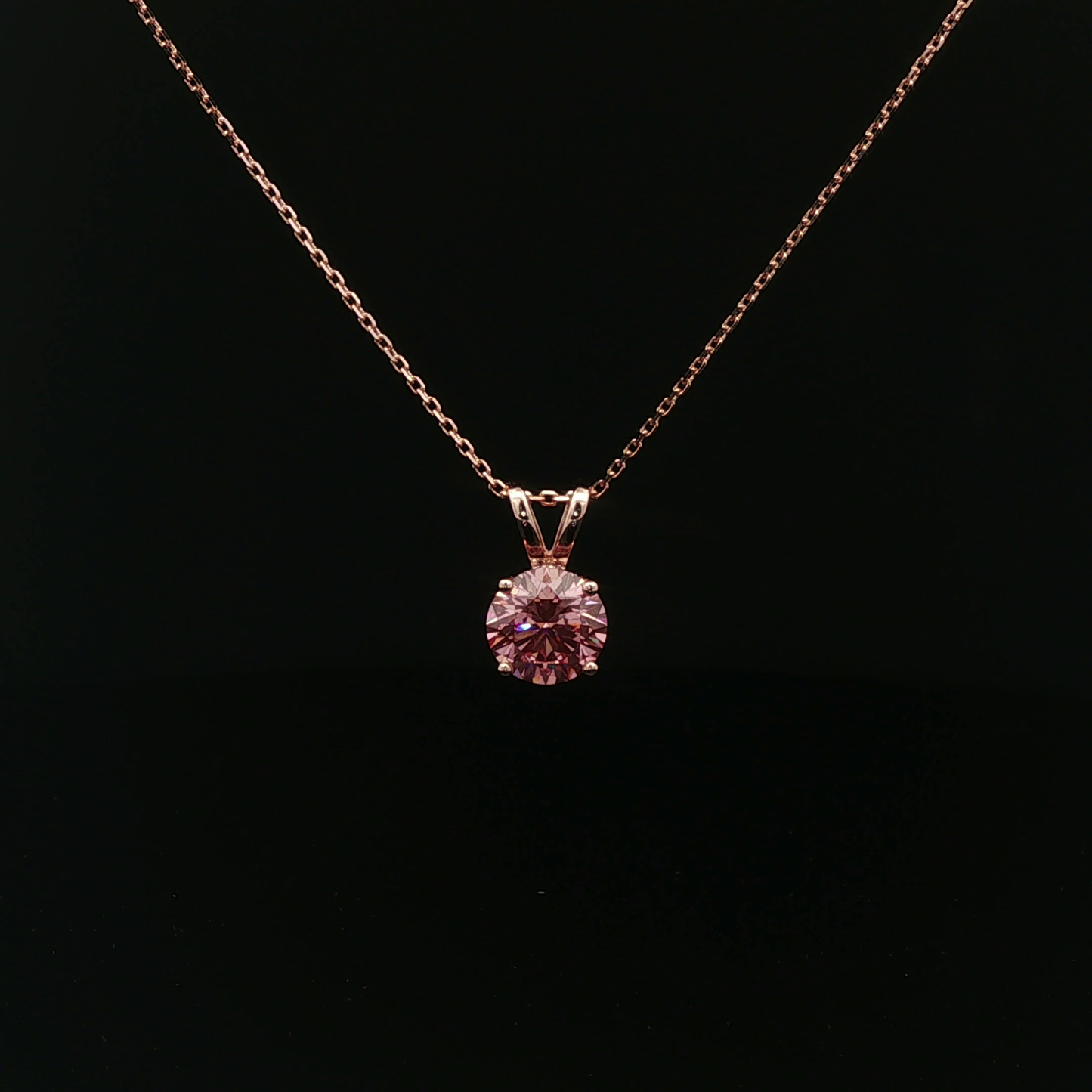 IGI Round 2ct Fancy Vivid Pink VVS - 12,500$ HKD