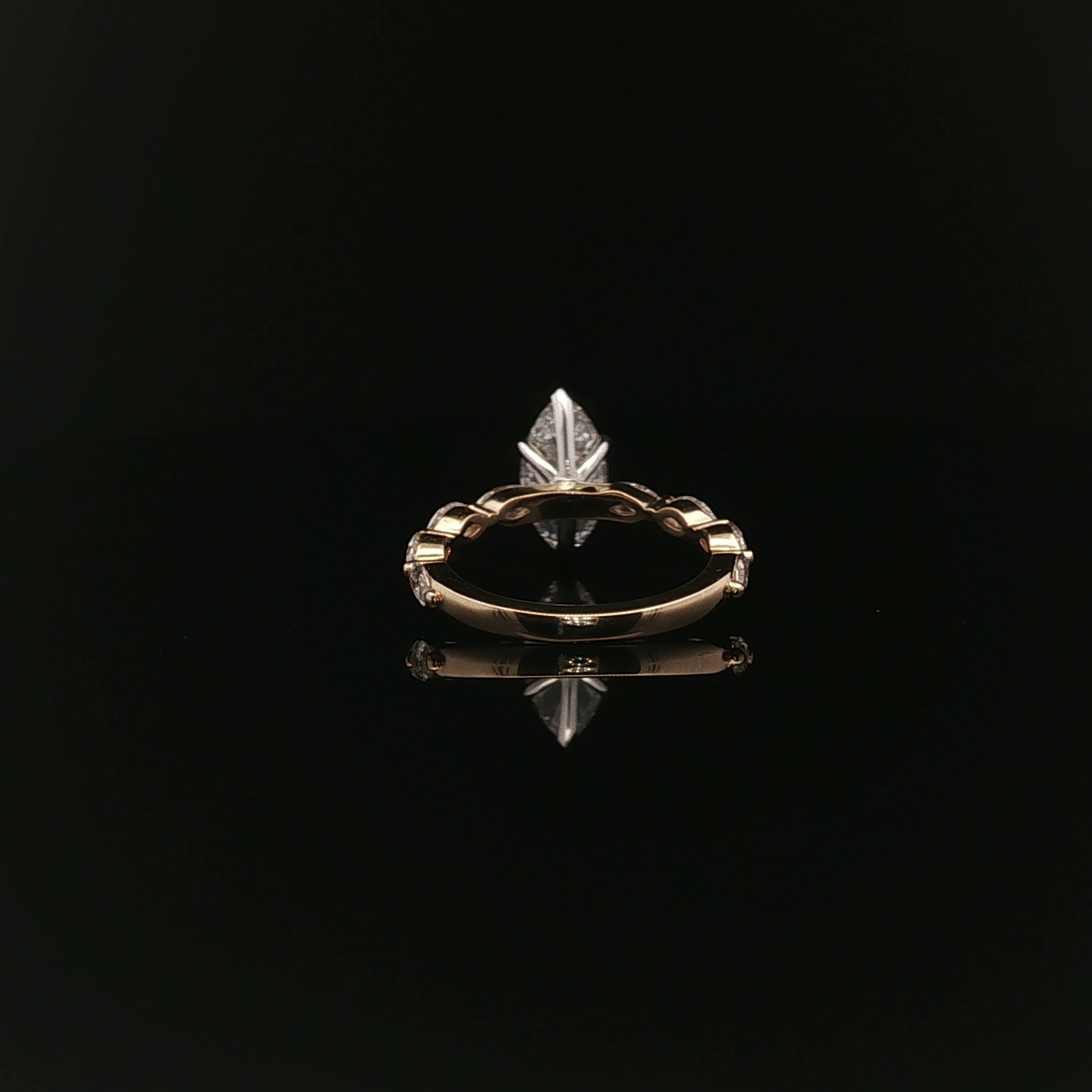 GIA Marquise 1.50ct D SI2 18k/WP+YB