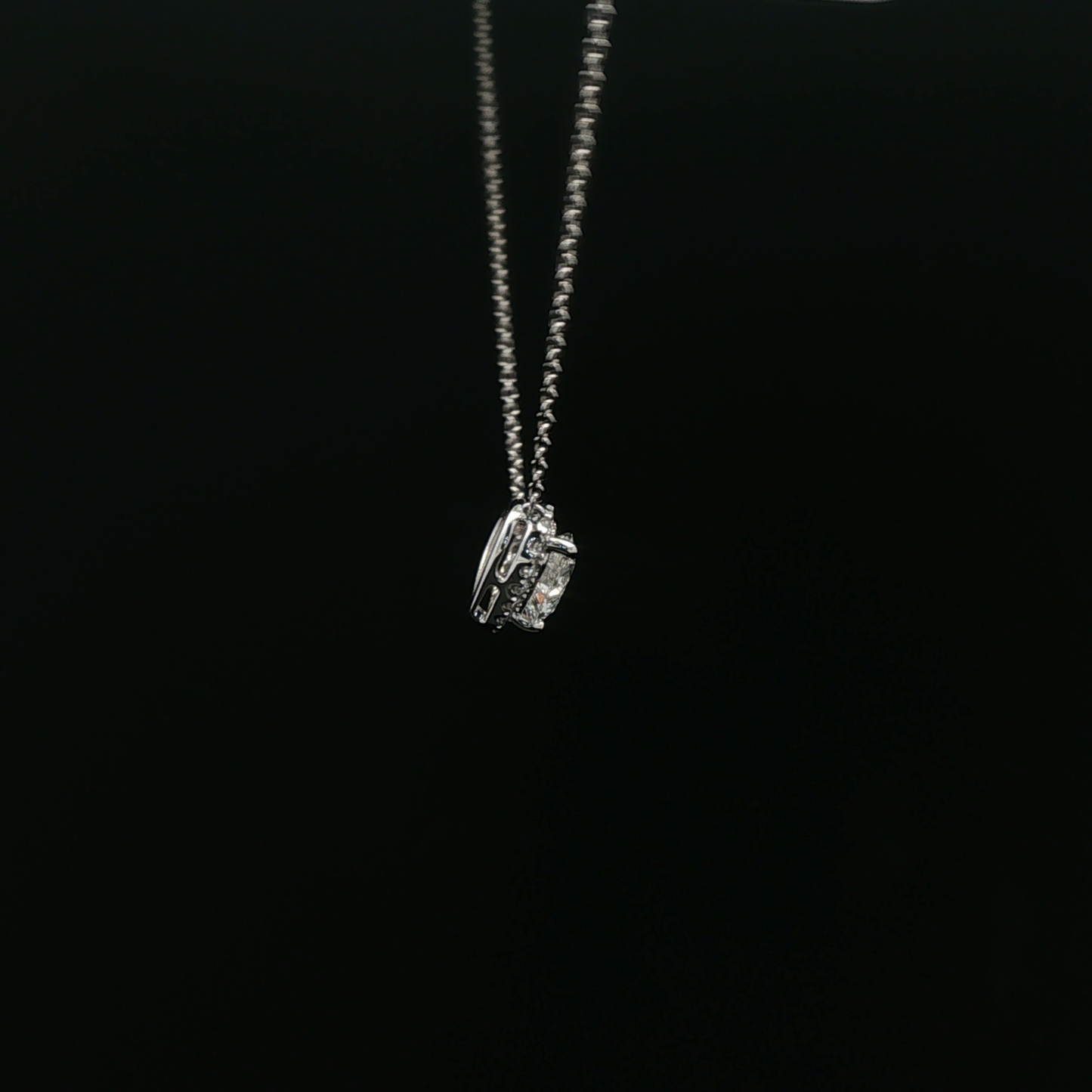 Heart 1.09ct D VVS1 - 7,500$ HKD