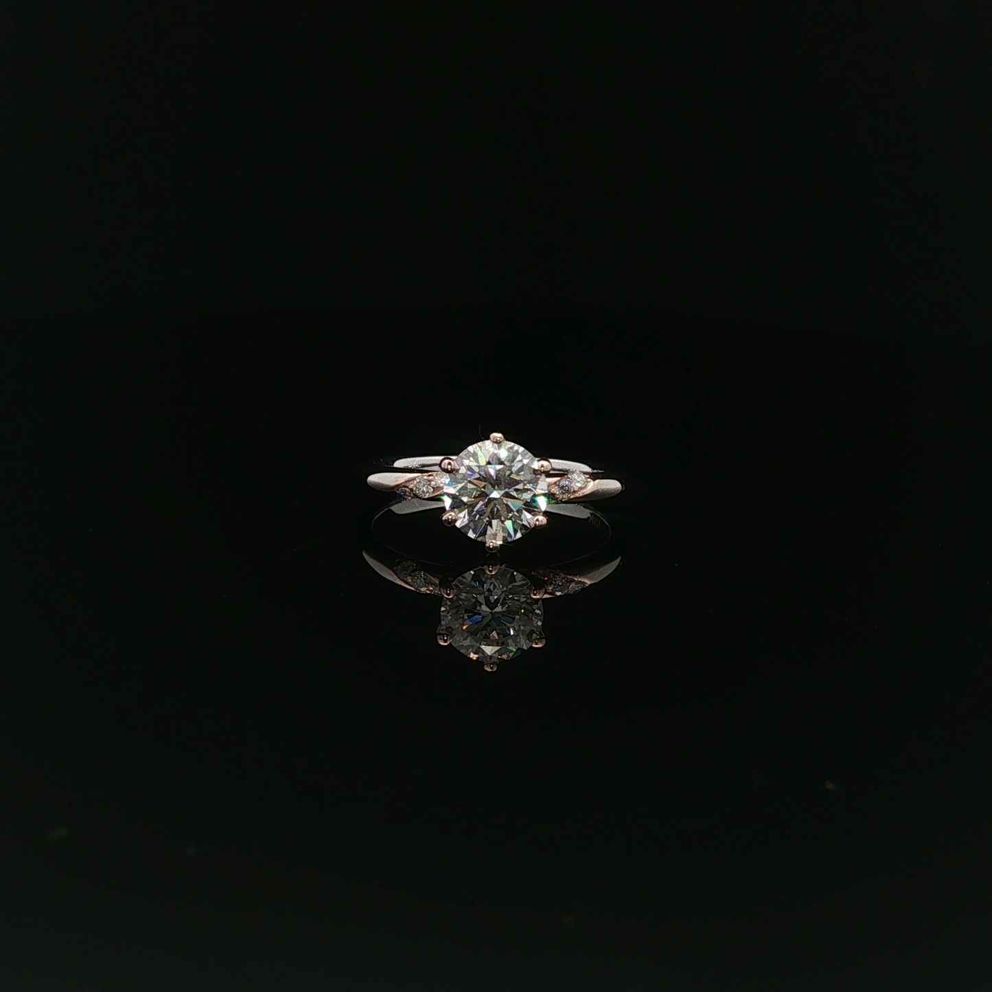 IGI ROUND 1.08ct VVS1 18kR&W