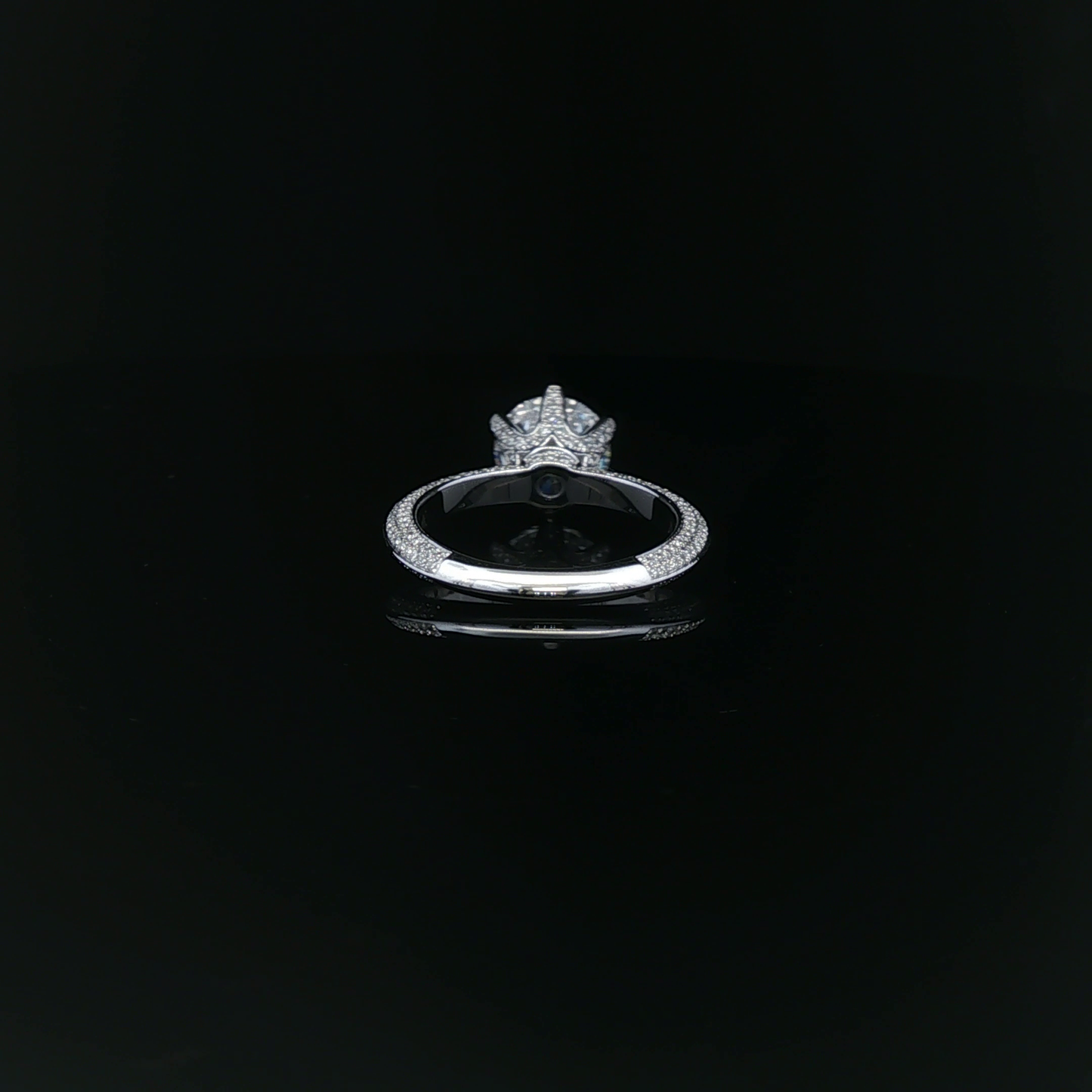 IGI 2.24ct D VS1 18k/w