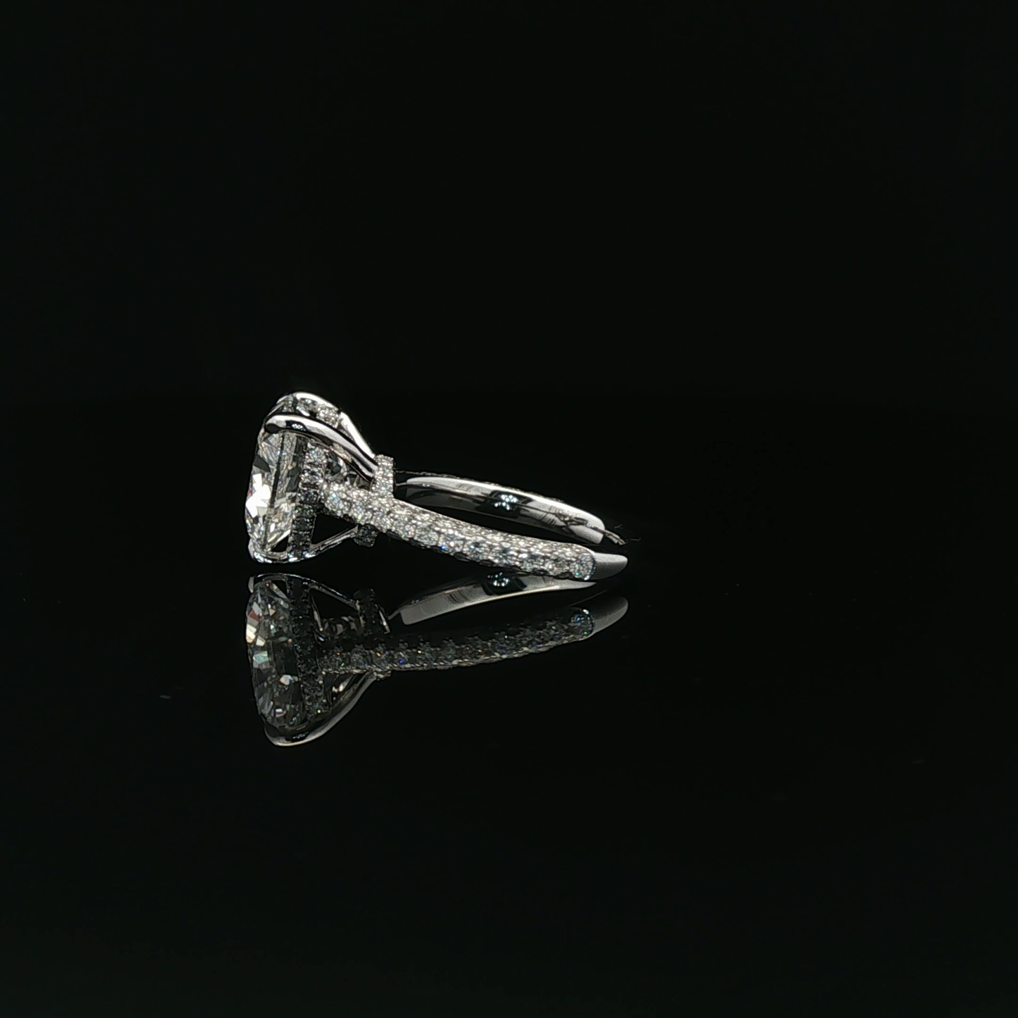 IGI Heart 5.01ct D VVS2 18K/w