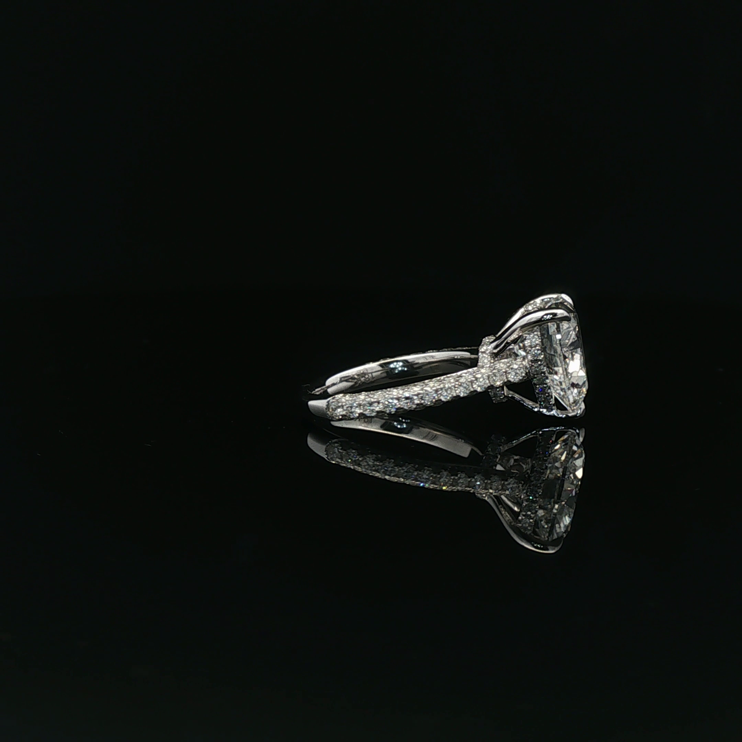 IGI Heart 5.01ct D VVS2 18K/w