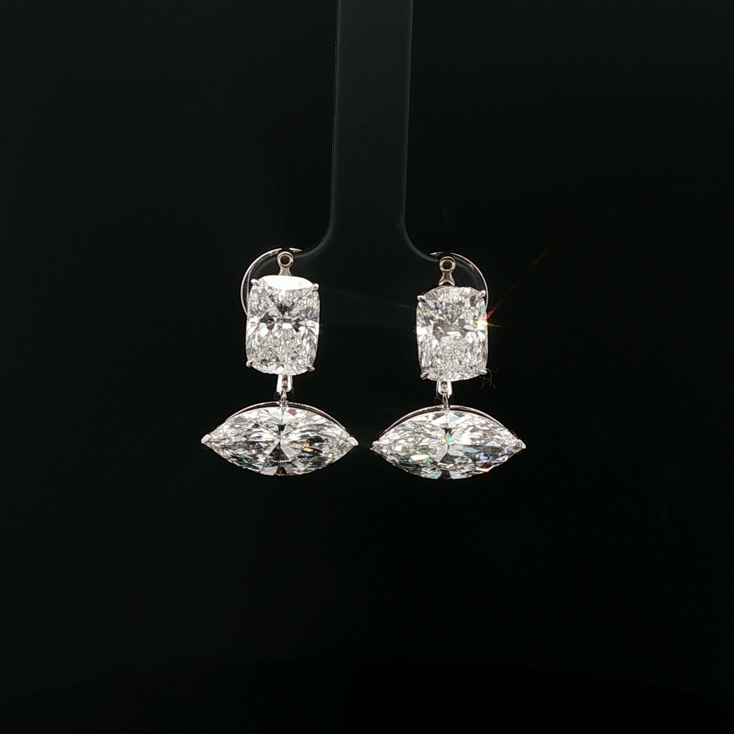 IGI 3ct Cushion + 3ct Marquise 18k/W
