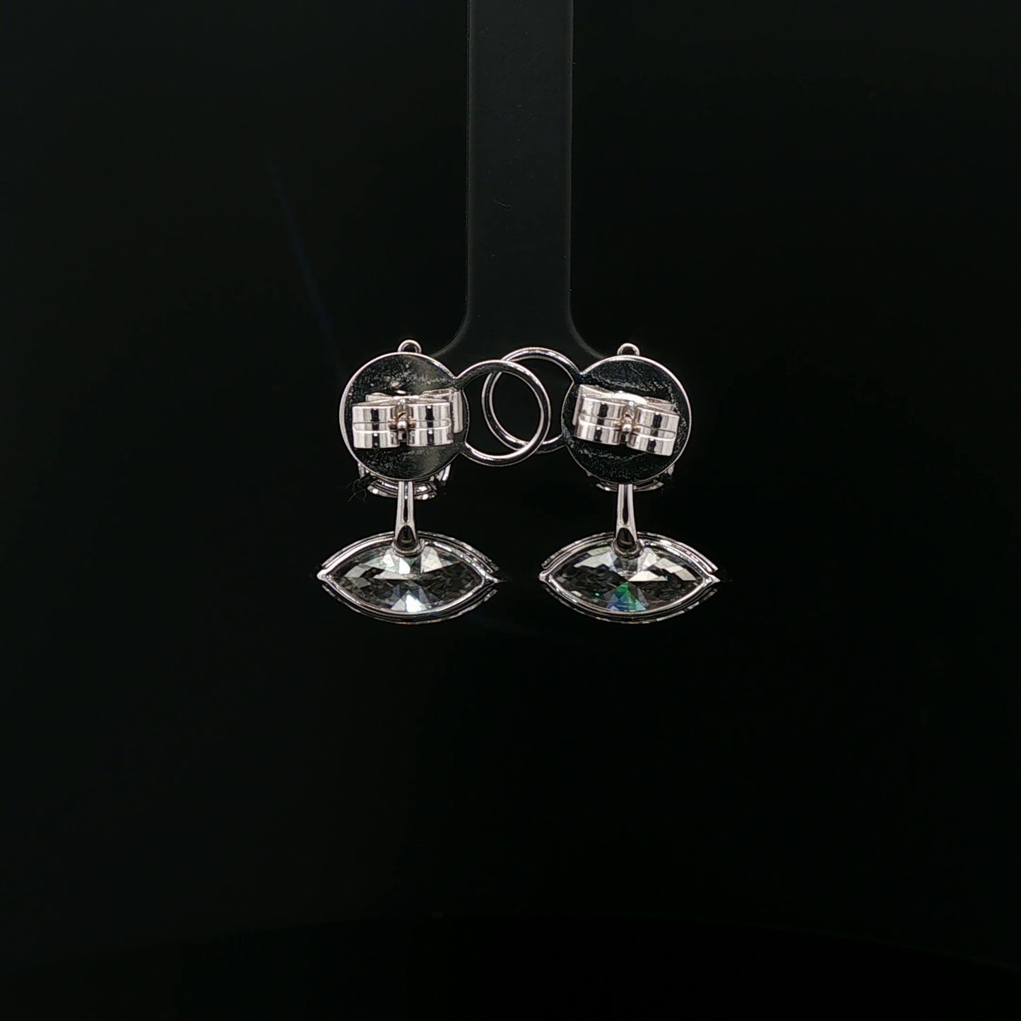 IGI 3ct Cushion + 3ct Marquise 18k/W