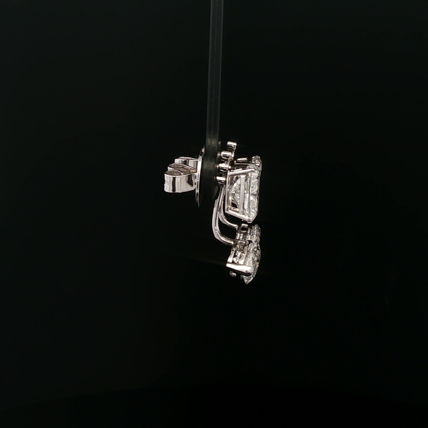 IGI 3ct Cushion + 3ct Marquise 18k/W