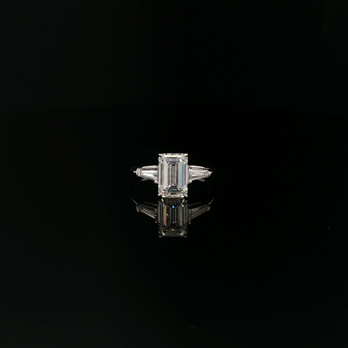 IGI Emerald 2.48ct D VS1  0.20 Tap Bag each side