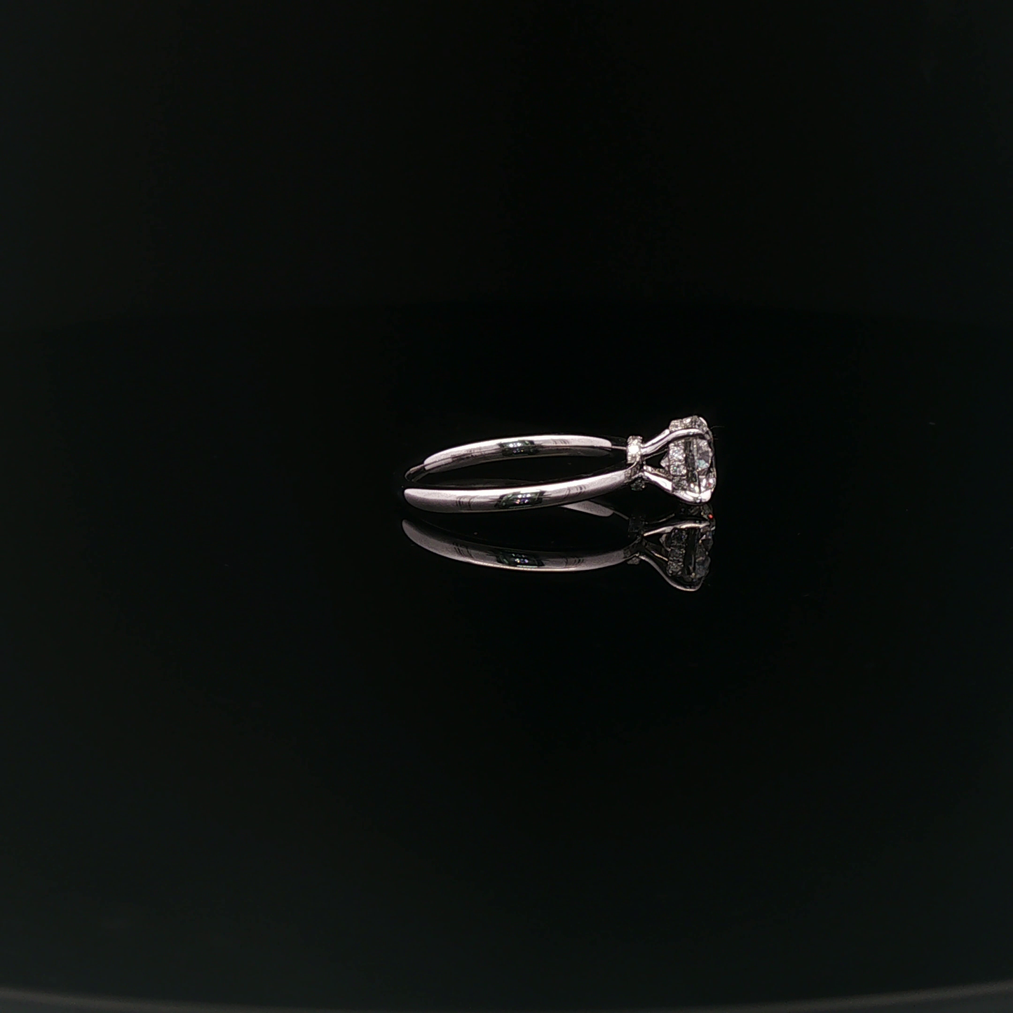 GIA 1.21CT D VS2 3EX NONE 18K/W