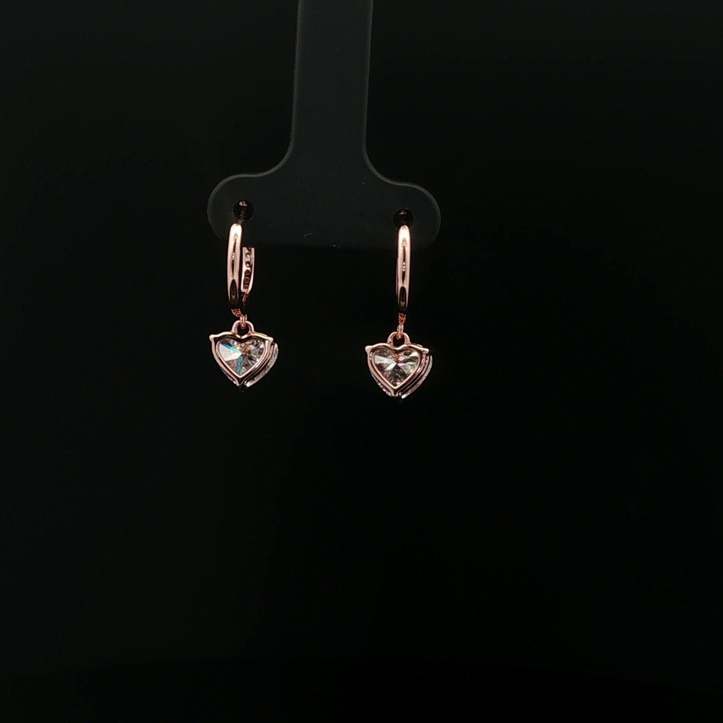 IGI Heart 1.01ct+1.00ct D VS1 18k/R Dangle Earrings