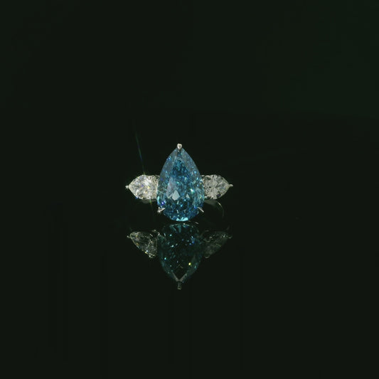 IGI Pear 3.14ct Fancy Vivid Blue Vs2