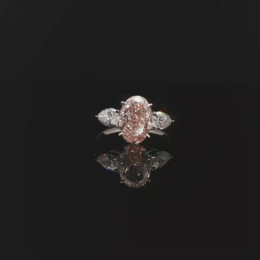 IGI Oval 2.19ct Fancy Vivid Pink VVS2