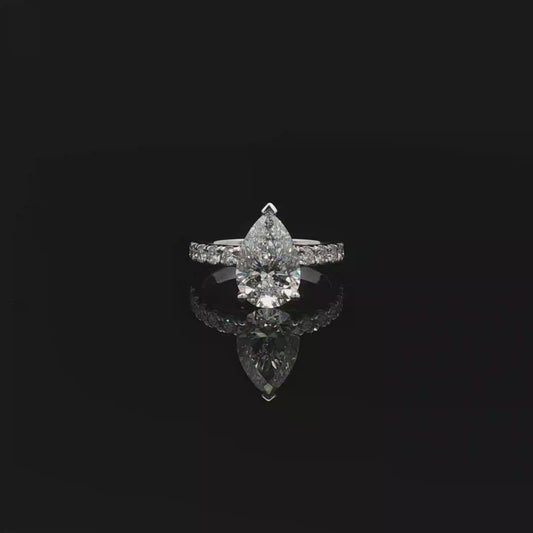 IGI Pear 2.03ct D VVS2 18k/w