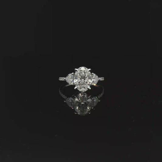 IGI Oval 2.09ct D VVS2 18kw