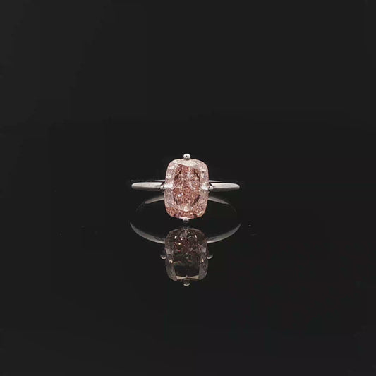 IGI Cushion 2.42ct Fancy Vivid Pink VS1 - 16,900$ HKD